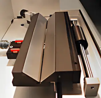 Precision glass bevelling